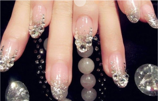 Manicure disc rhinestones