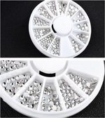 Load image into Gallery viewer, Manicure disc rhinestones
