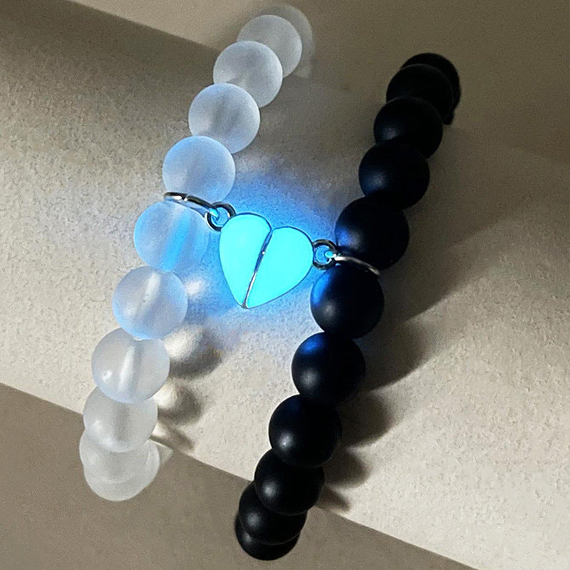 Fashion Jewelry 2pcs Handmade Crown Beaded Charms Bracelet Luminou Heart Glow In The Dark Couple Bracelet For Lovers.